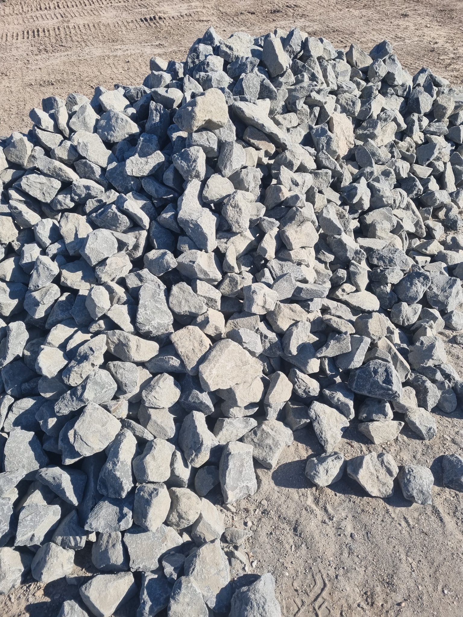 75-150mm Rock - Nambour Landscapes